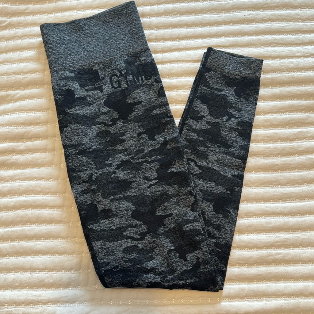 Black Camo Gymshark Leggings